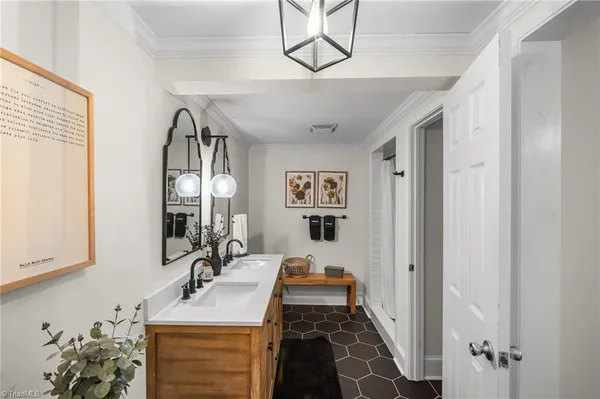 $550,000 | 1102 Johnson Street, High Point, NC 27262