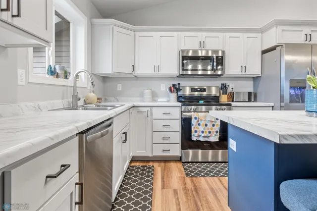 $375,000 | 2992 74th Avenue South, Fargo, ND 58104