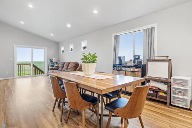 $375,000 | 2992 74th Avenue South, Fargo, ND 58104