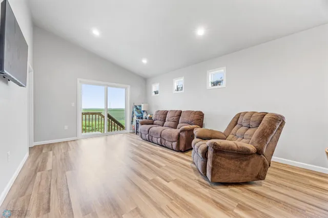 $375,000 | 2992 74th Avenue South, Fargo, ND 58104