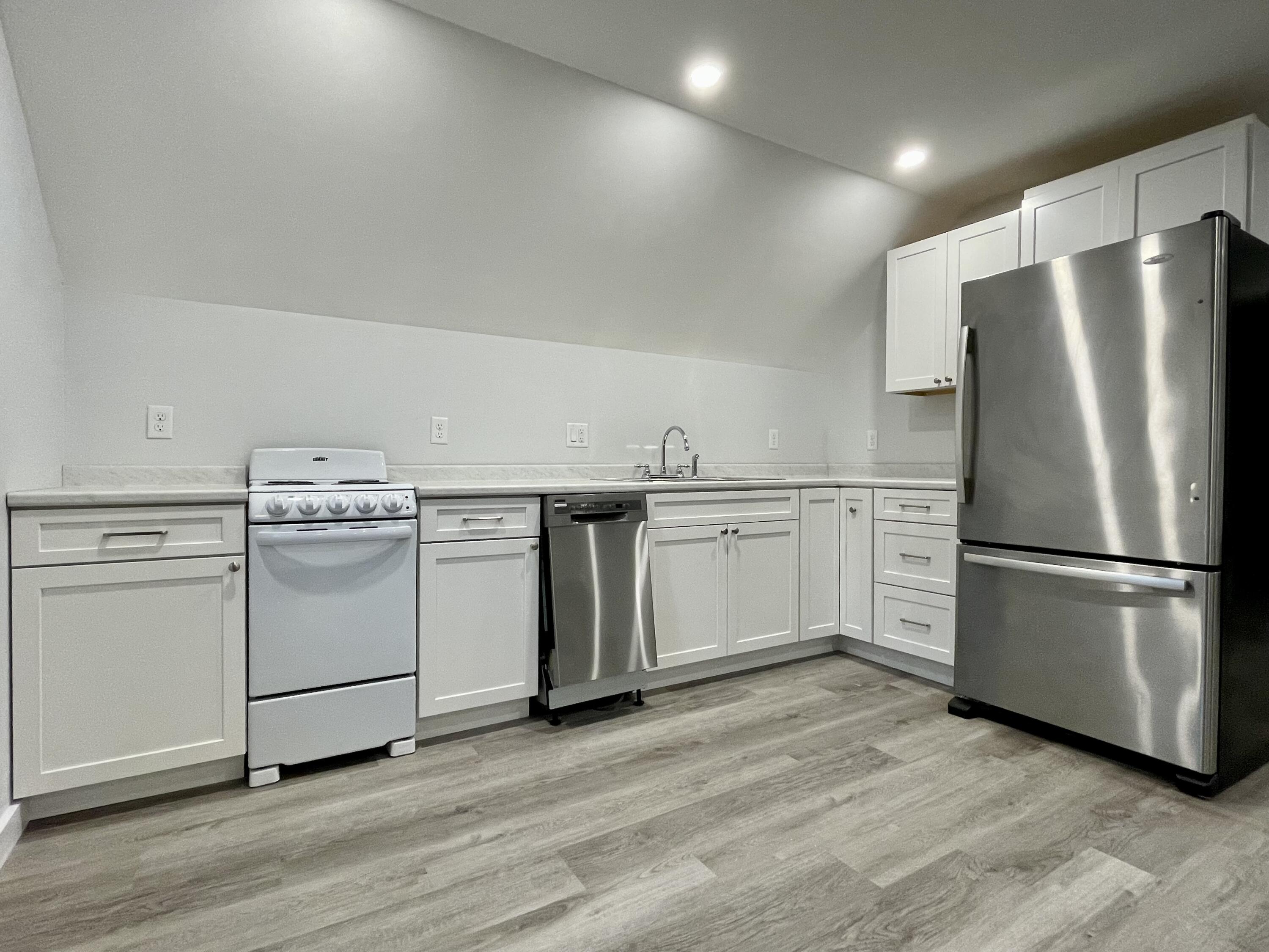 270 Pool Street Biddeford, ME 04005 - Photo 4 of 26 Kitchen Apt 2