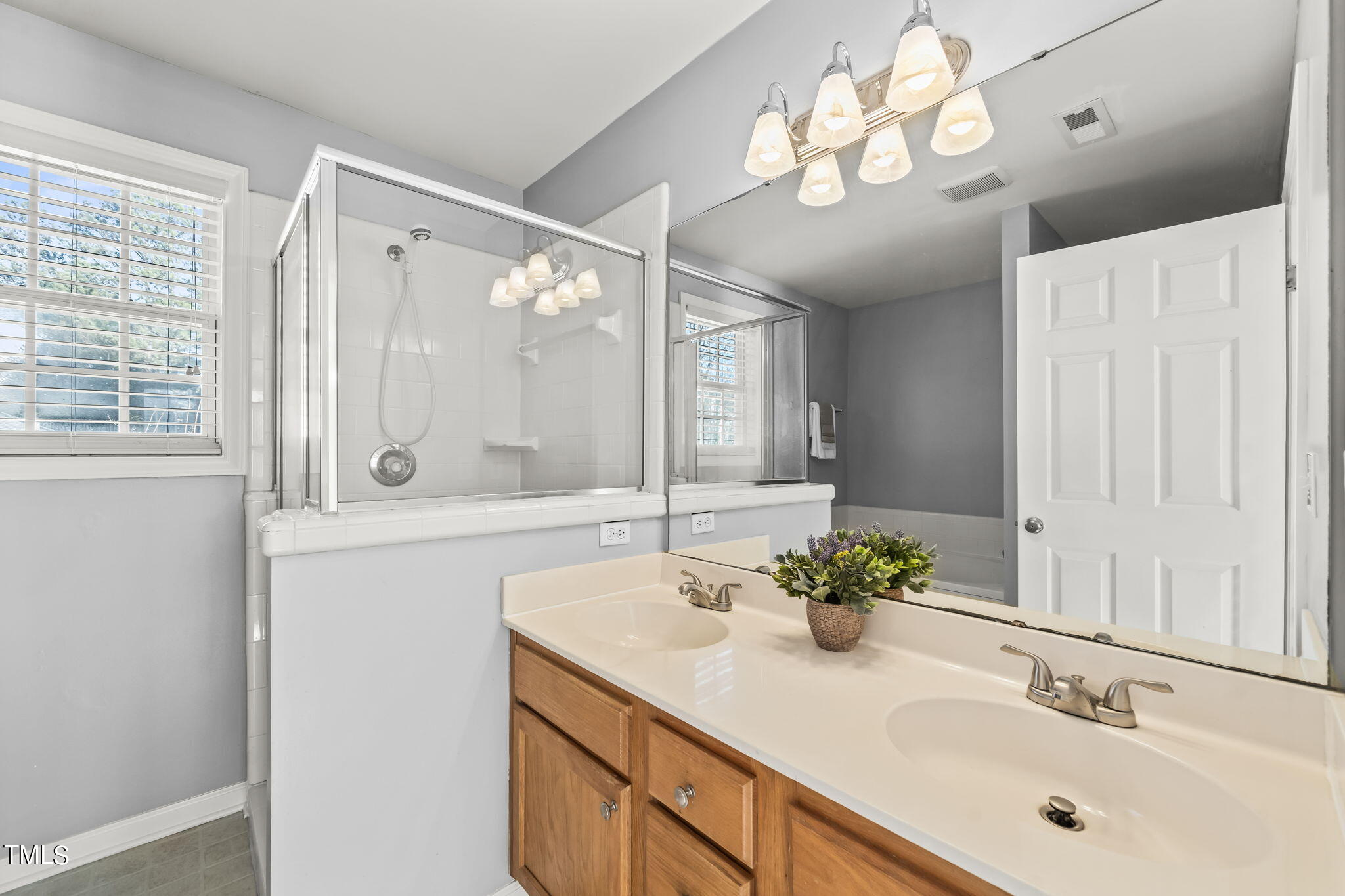 707 Windcrest Road Durham, NC 27713 - Photo 26 of 35 30-web-or-mls-DSC06852