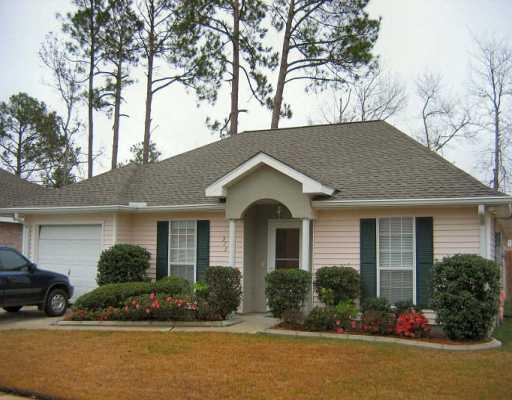 372 East Suncrest Loop Slidell, LA 70458 - Photo 1 of 8 Gallery Image 1