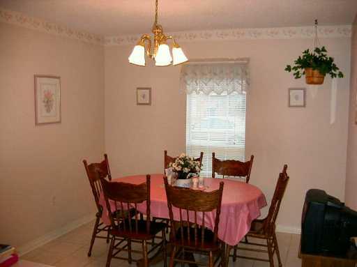 372 East Suncrest Loop Slidell, LA 70458 - Photo 4 of 8 Gallery Image 4