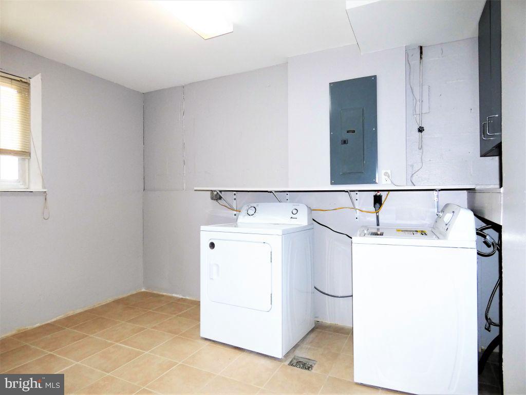 19129 Fuller Heights Road Triangle, VA 22172 - Photo 13 of 20 Gallery Image 13