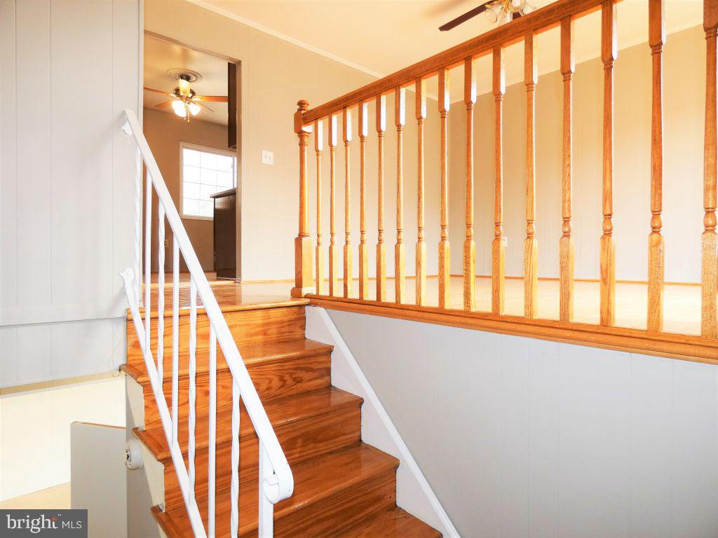 19129 Fuller Heights Road Triangle, VA 22172 - Photo 2 of 20 Gallery Image 2