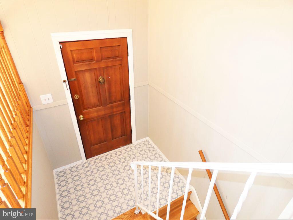 19129 Fuller Heights Road Triangle, VA 22172 - Photo 10 of 20 Gallery Image 10