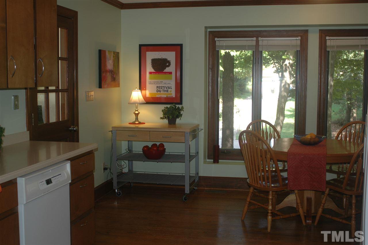 3008 Daventry Lane Raleigh, NC 27613 - Photo 13 of 25 Entry to Kitchen from garage. Great for getting in the groceries.