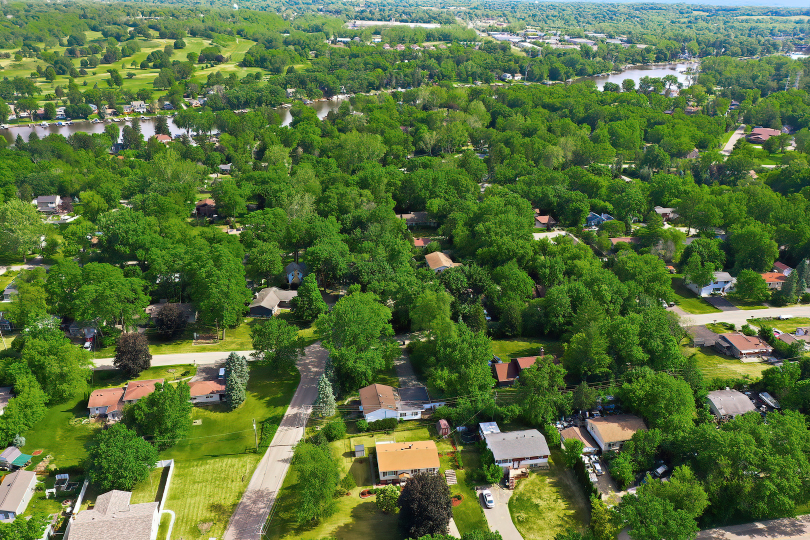 2208 Algonquin Road Fox River Grove, IL 60021 - Photo 32 of 37