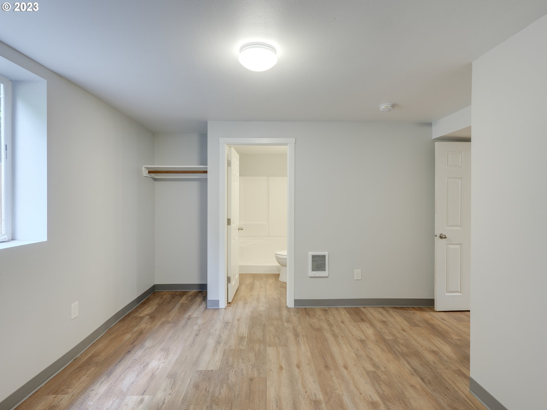 6676 North Mears Street Portland, OR 97203 - Photo 16 of 21 wooden floor in an empty room