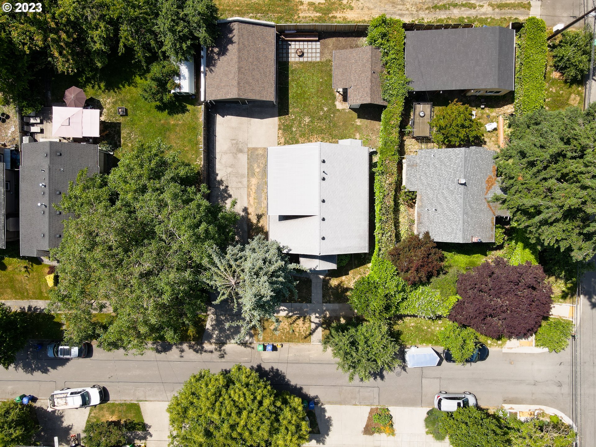6676 North Mears Street Portland, OR 97203 - Photo 21 of 21 an aerial view of multiple houses with yard
