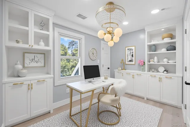 $979,000 | 111-32 199th Street | Hollis