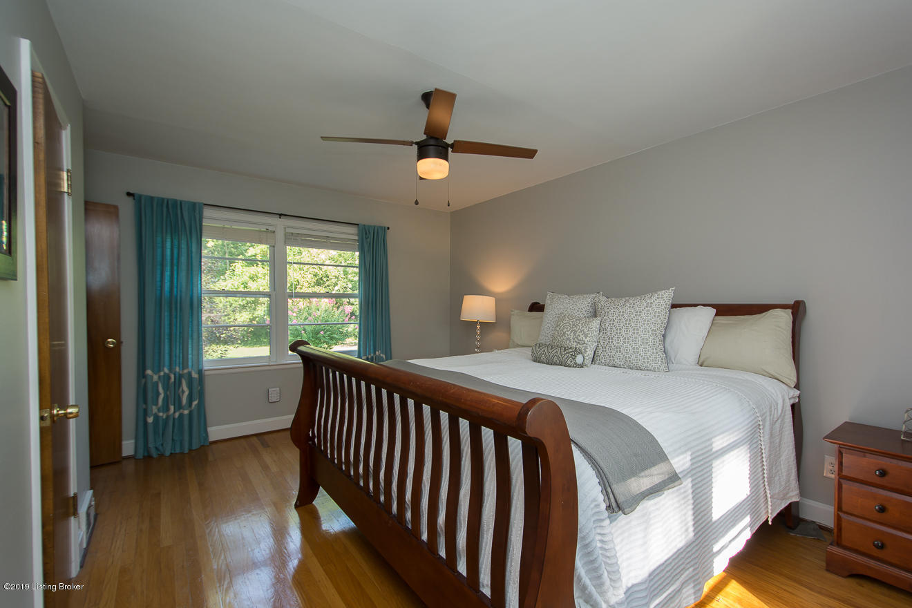 212 South Hampton Road Louisville, KY 40222 - Photo 40 of 59 Hampton-61