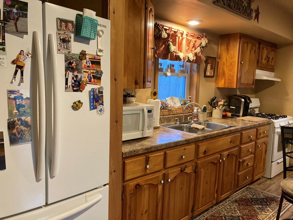 79 Town Lane Rimersburg, PA 16248 - Photo 8 of 21 Gallery Image 8