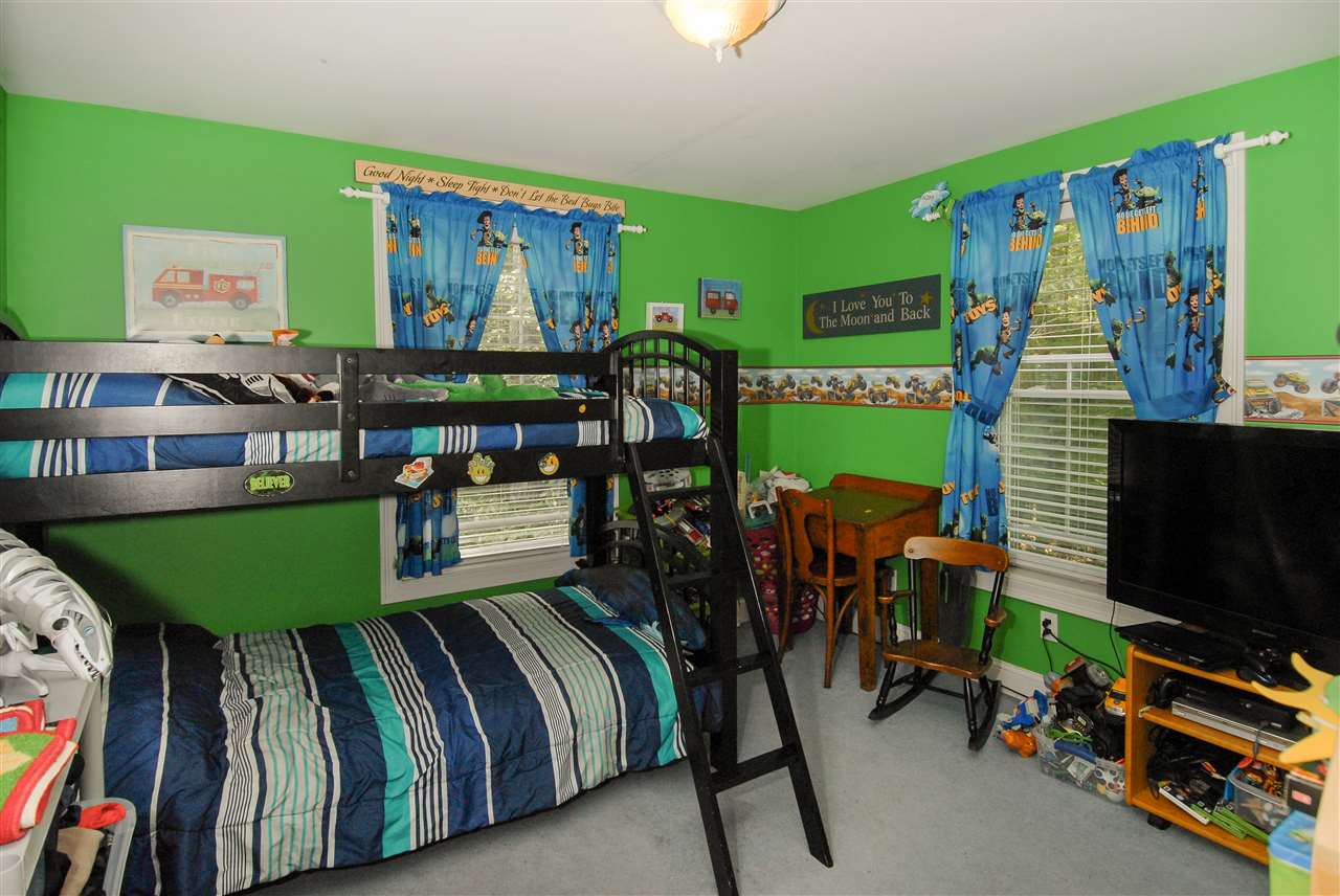 42 Spruce Road Middleton, NH 03887 - Photo 19 of 27