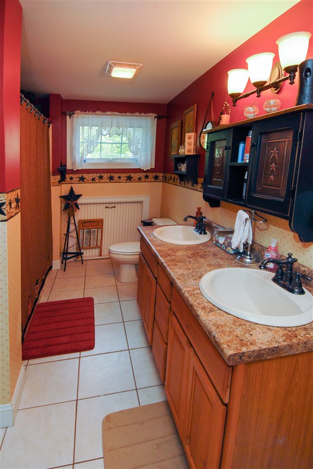 42 Spruce Road Middleton, NH 03887 - Photo 21 of 27