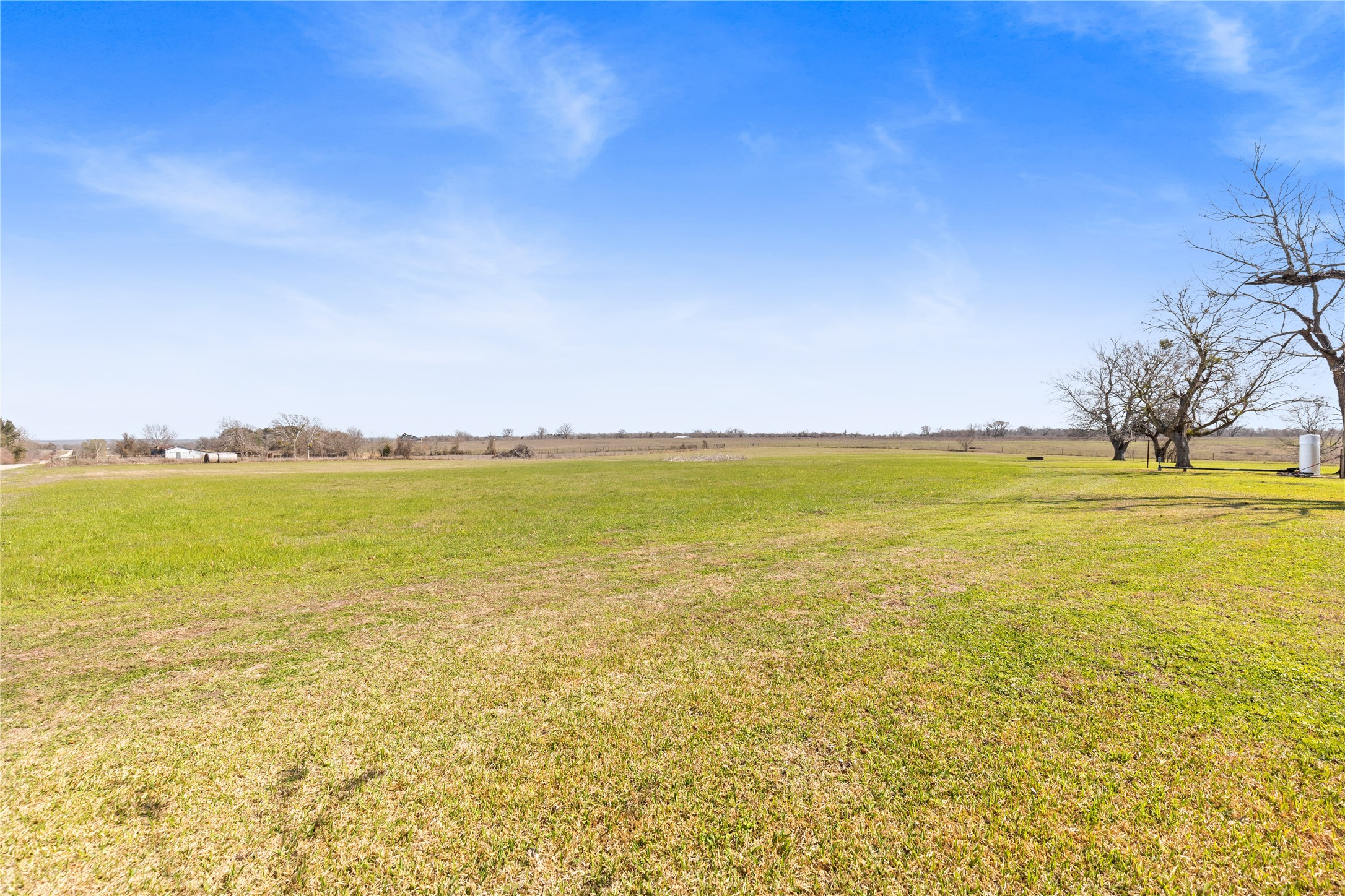 18218 Buck Road Washington, TX 77880 - Photo 27 of 32 a view of an ocean