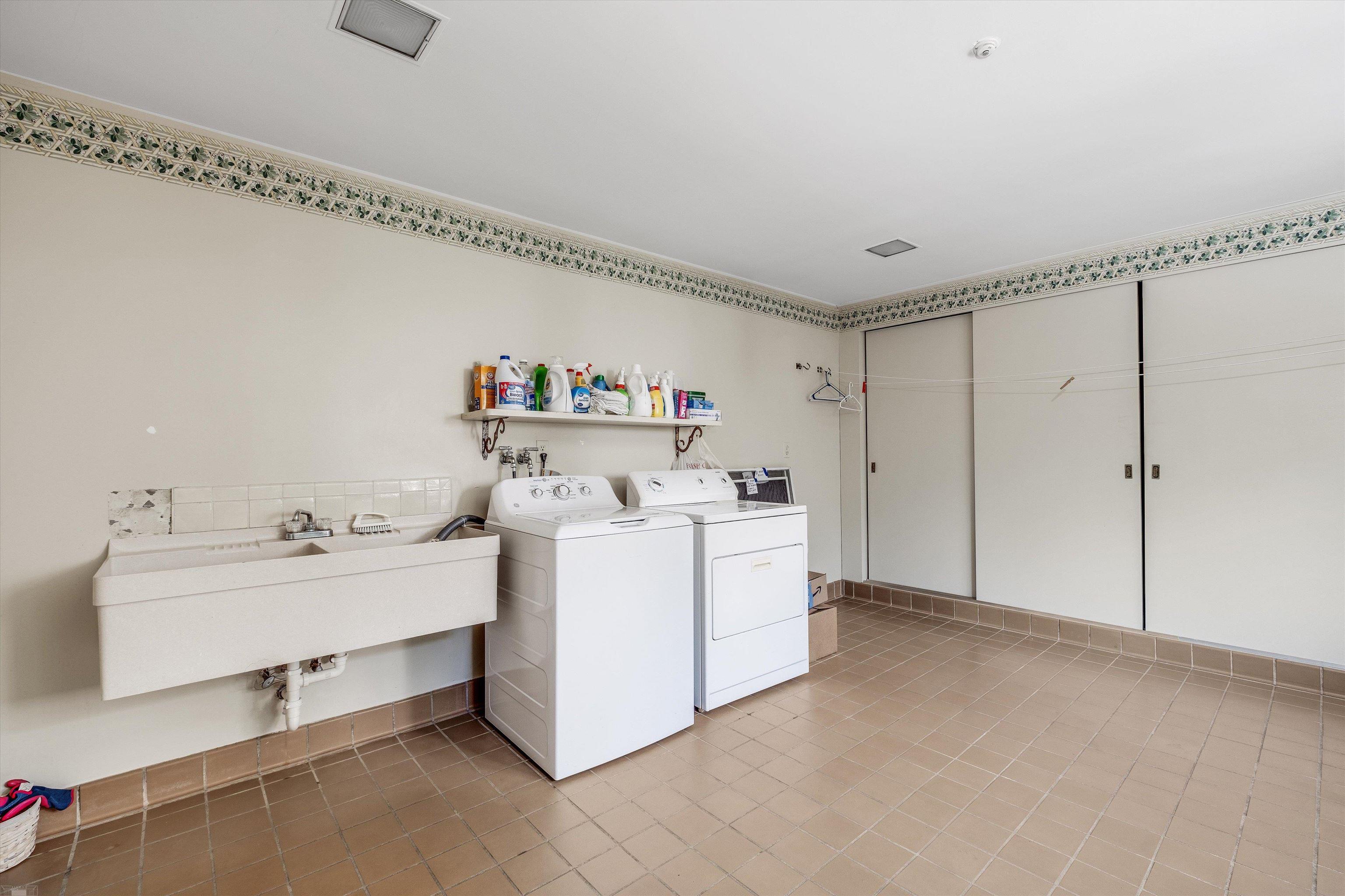 382 Provencal Road Grosse Pointe Farms, MI 48236 - Photo 34 of 95