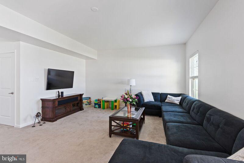 279 Staggerbush Road Williamstown, NJ 08094 - Photo 10 of 23 Gallery Image 10
