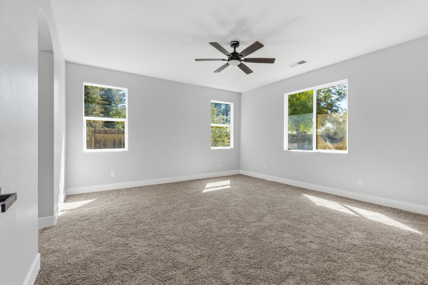 357 Wolfpack Court Patterson, CA 95363 - Photo 18 of 42