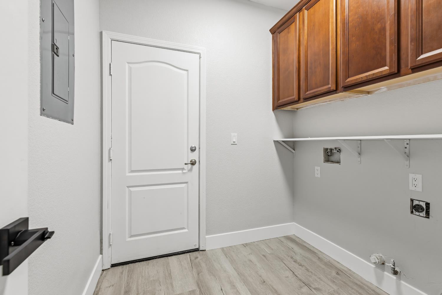 357 Wolfpack Court Patterson, CA 95363 - Photo 23 of 42