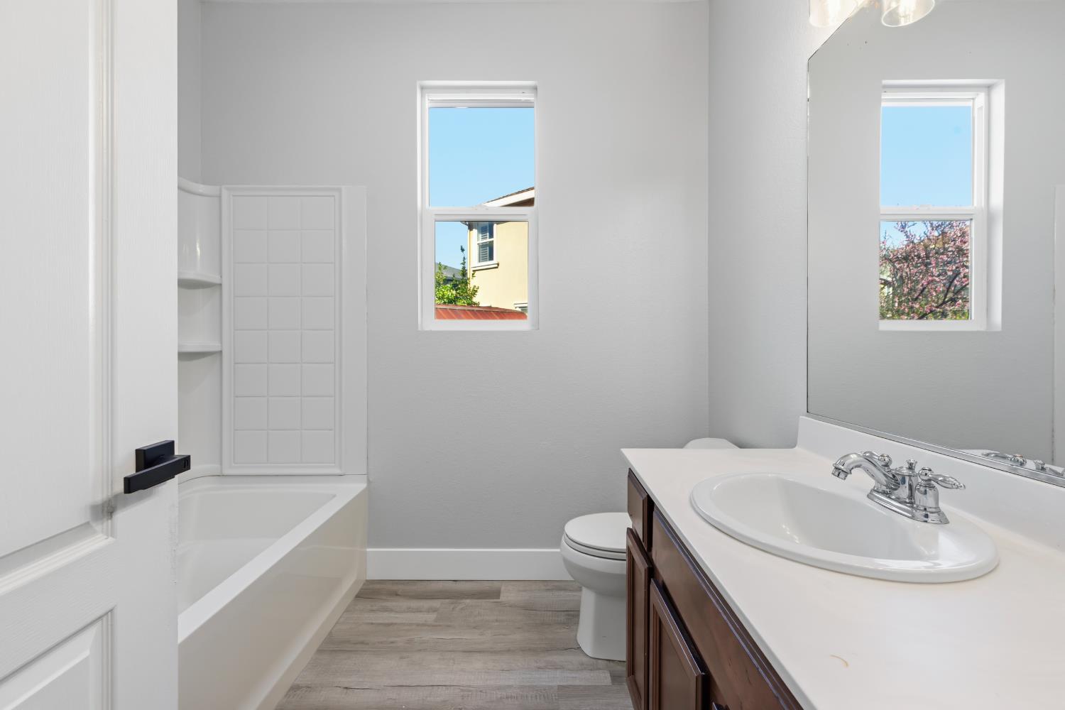 357 Wolfpack Court Patterson, CA 95363 - Photo 6 of 42