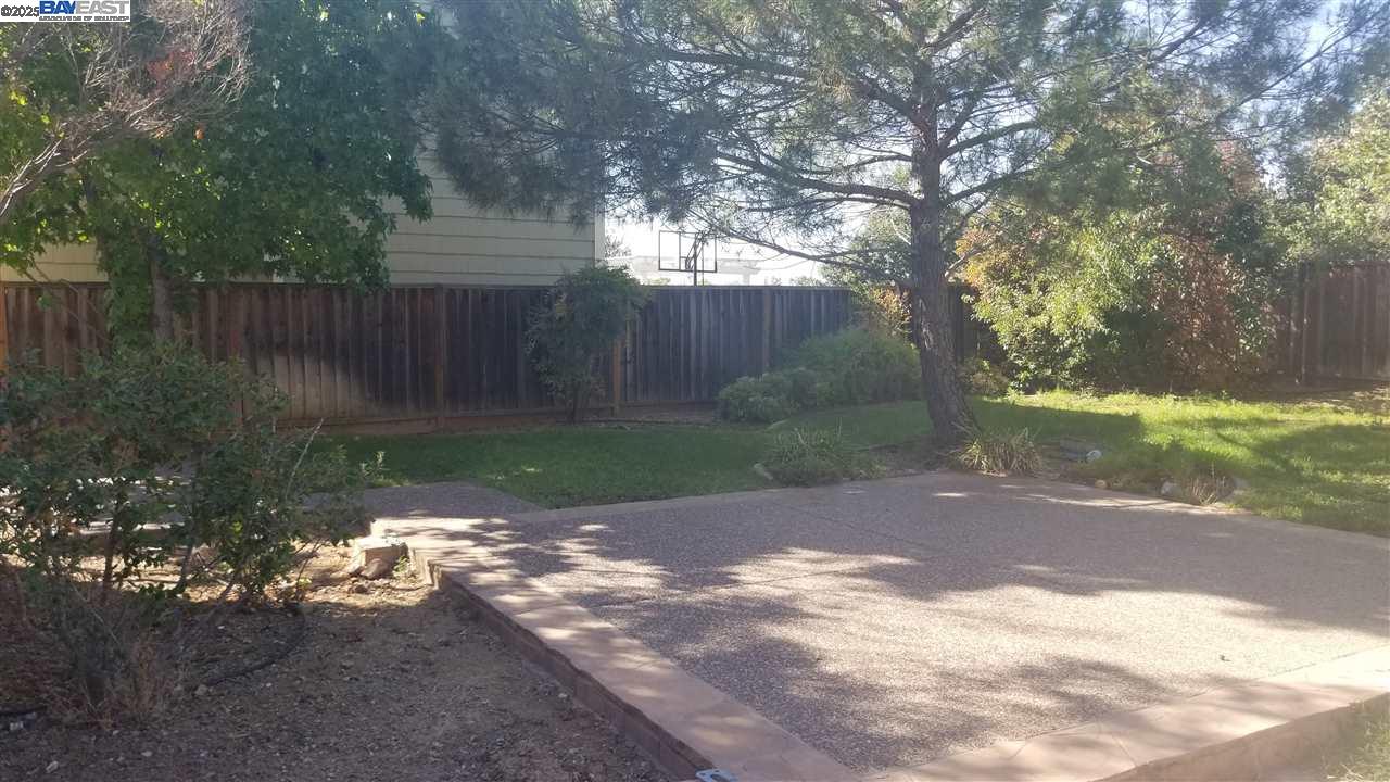 3011 Badger Drive Pleasanton, CA 94566 - Photo 17 of 18