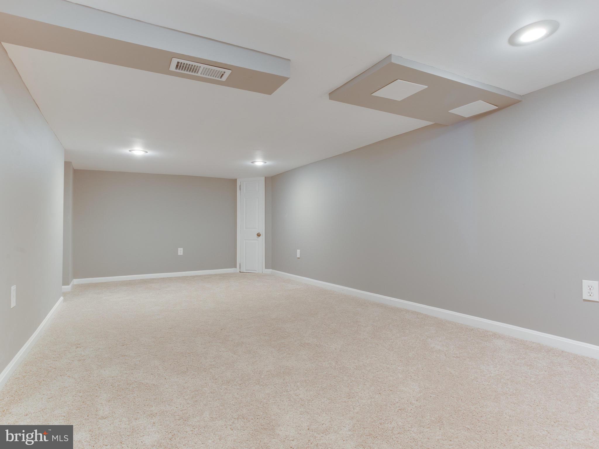 36 Patapsco Road Linthicum Heights, MD 21090 - Photo 27 of 32