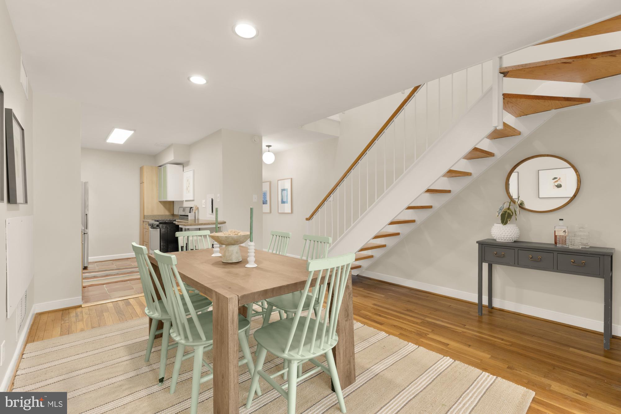 337 N Street Southwest Washington, DC 20024 - Photo 6 of 27