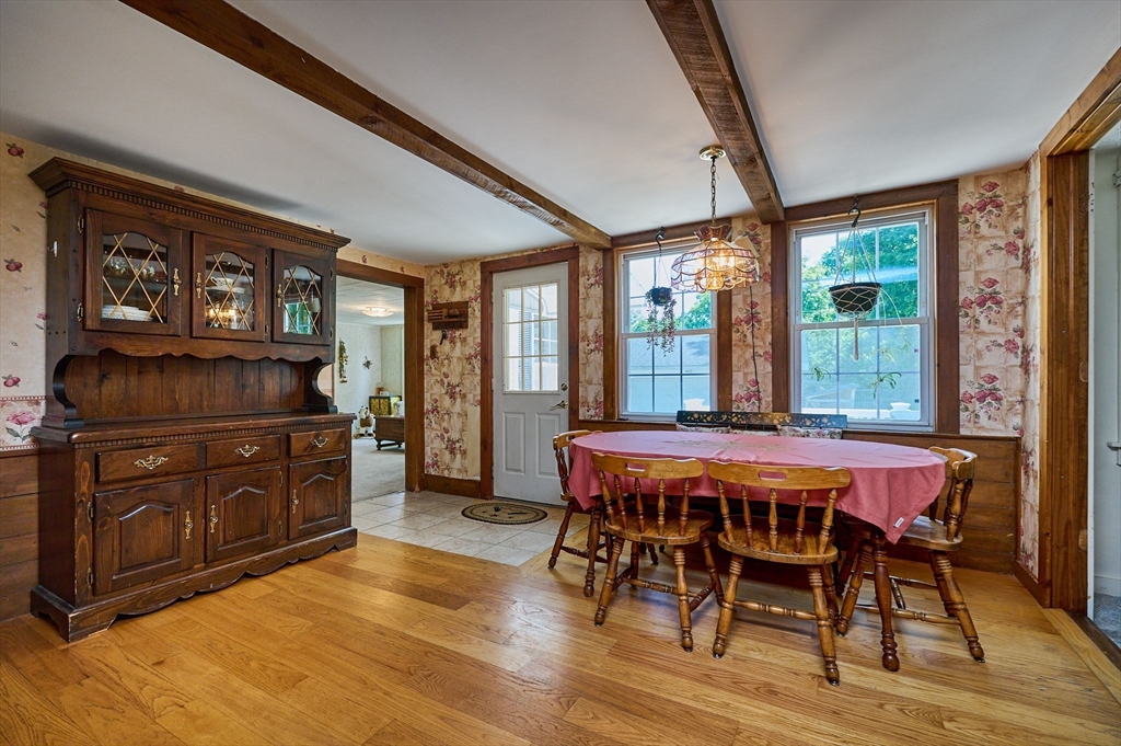 666 Montgomery Road Westfield, MA 01085 - Photo 11 of 42