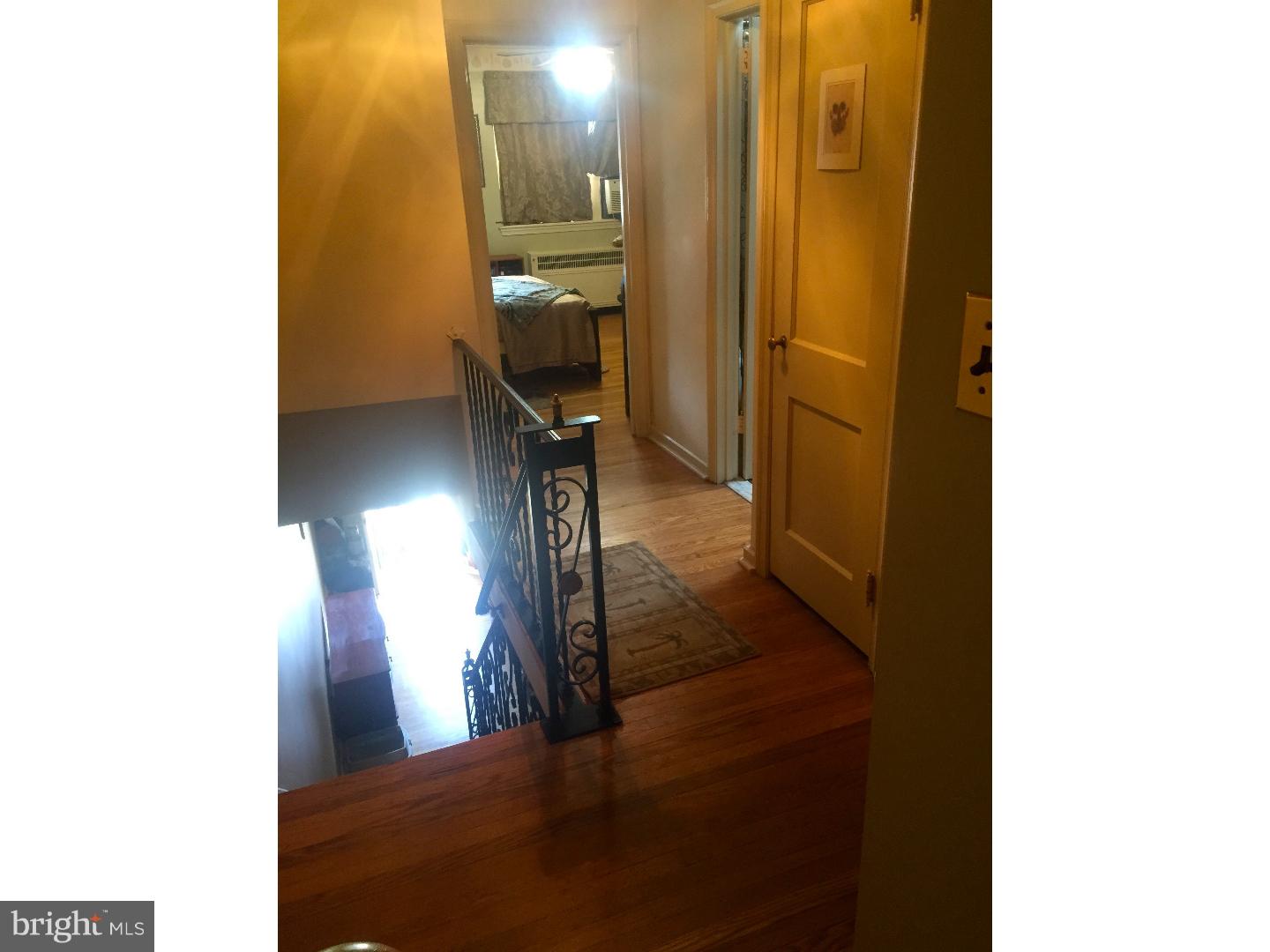 217 Glendale Road Upper Darby, PA 19082 - Photo 8 of 17