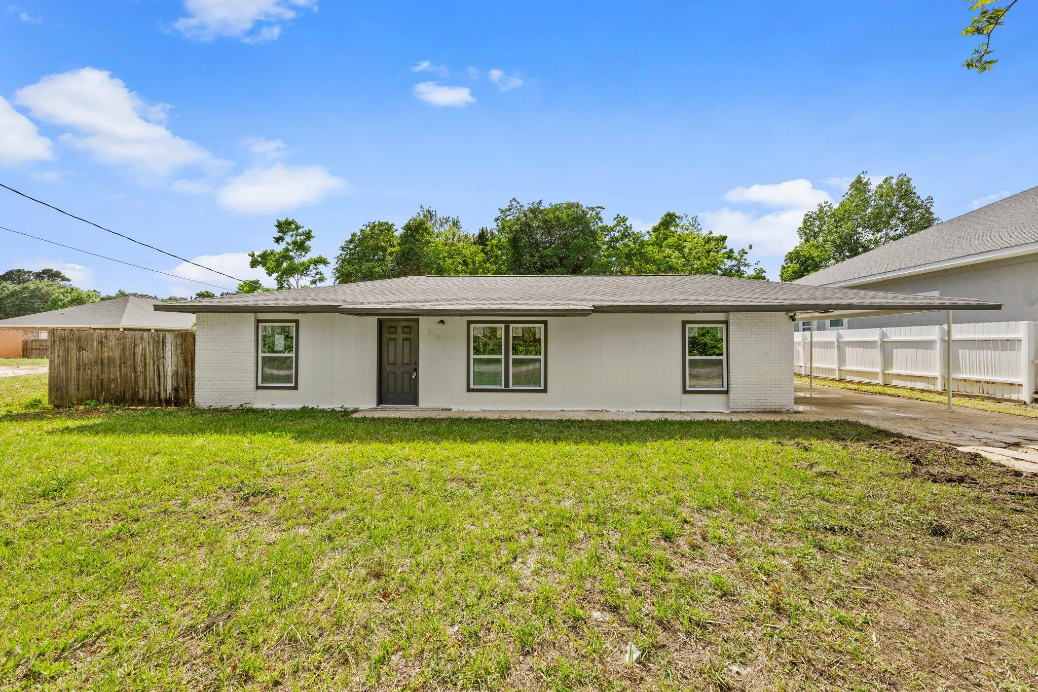 307 Tarpon Road Mary Esther, FL 32569 - Photo 1 of 23 Gallery Image 1