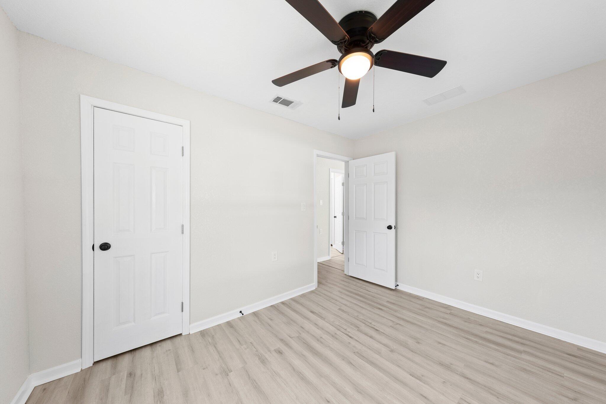 307 Tarpon Road Mary Esther, FL 32569 - Photo 16 of 23 Gallery Image 16
