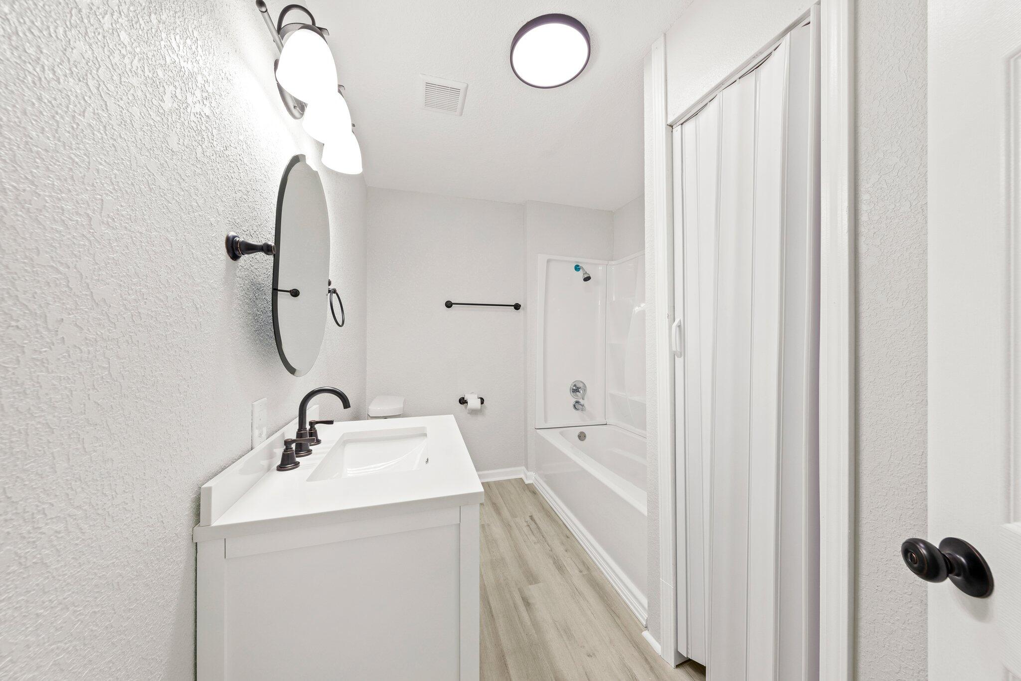 307 Tarpon Road Mary Esther, FL 32569 - Photo 17 of 23 Gallery Image 17