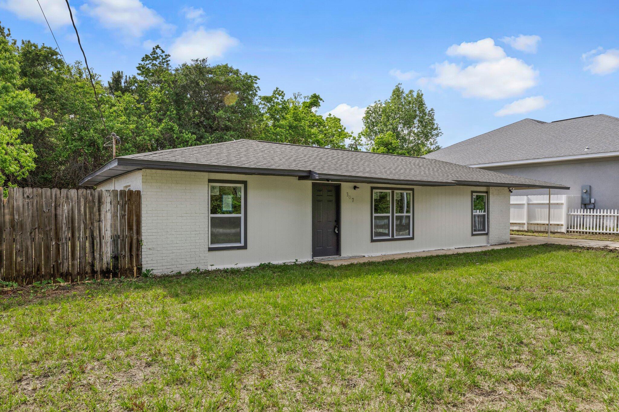 307 Tarpon Road Mary Esther, FL 32569 - Photo 19 of 23 Gallery Image 19