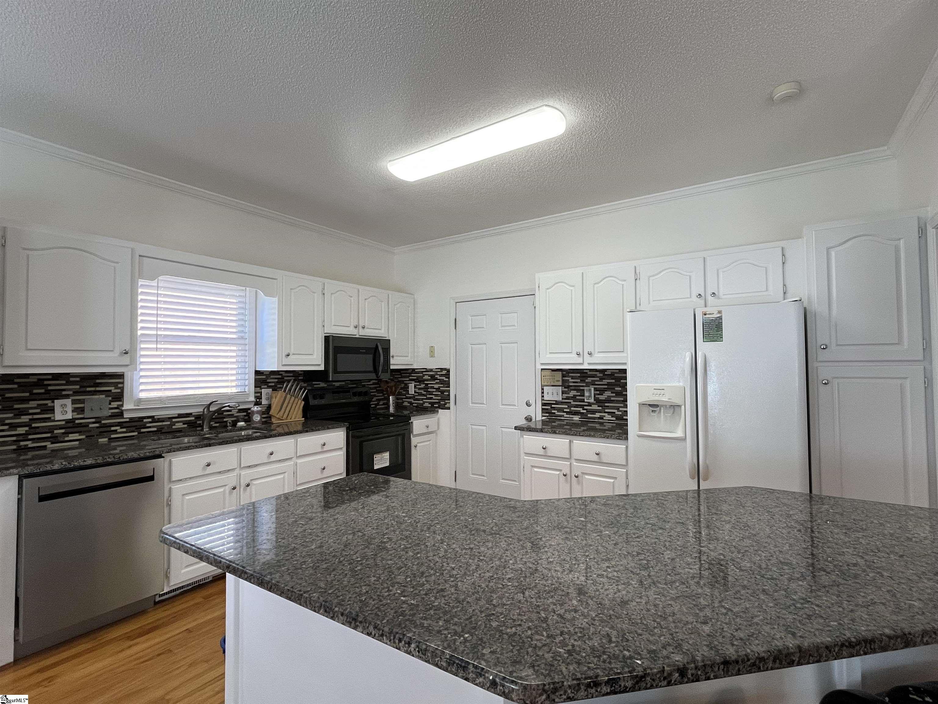 104 Commons Drive Easley, SC 29642 - Photo 10 of 23 Gallery Image 10