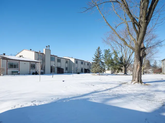 $248,900 | 1604 Meadow Circle Southeast, Rochester, MN 55904