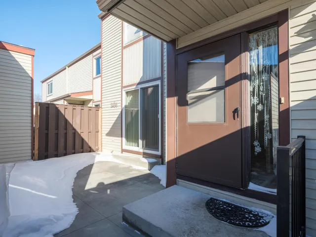 $248,900 | 1604 Meadow Circle Southeast, Rochester, MN 55904