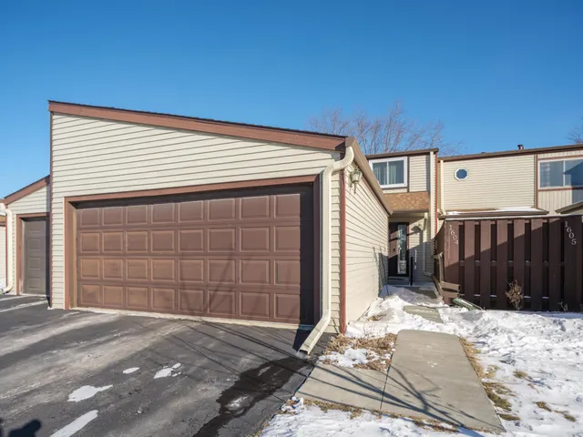 $248,900 | 1604 Meadow Circle Southeast, Rochester, MN 55904