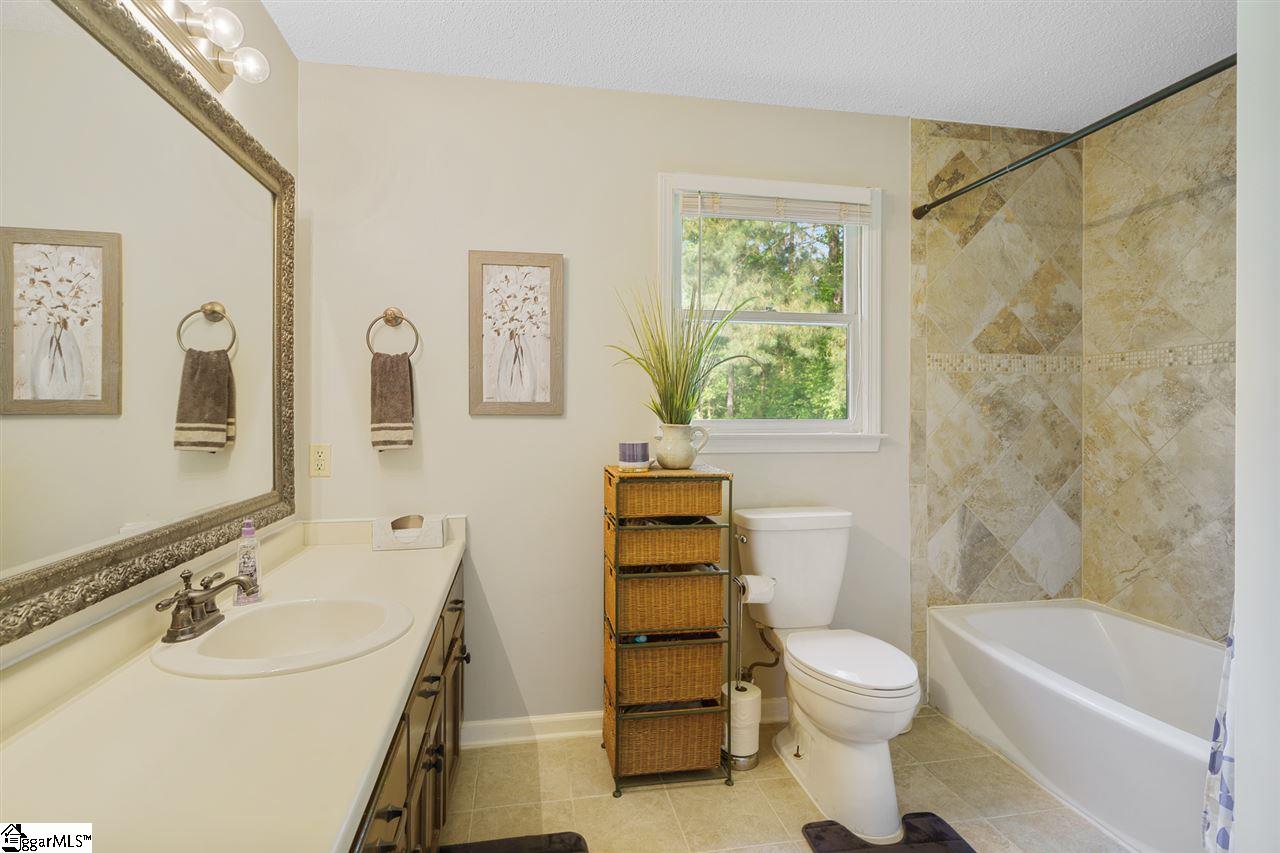1934 Sitton Hill Road Easley, SC 29642 - Photo 14 of 26 Gallery Image 14