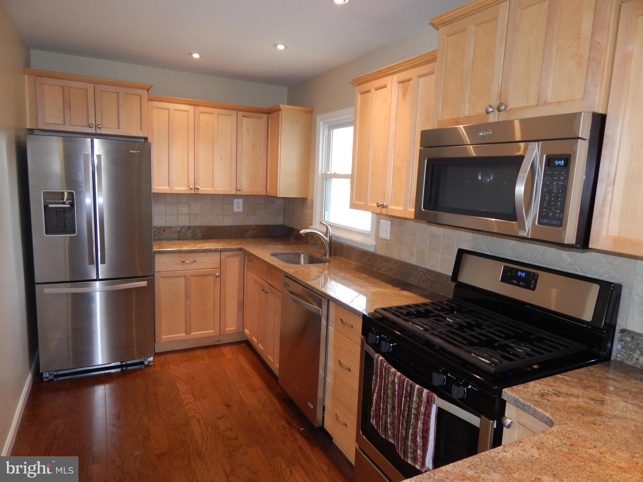 1107 Harvard Road Waldorf, MD 20602 - Photo 4 of 27 Kitchen
