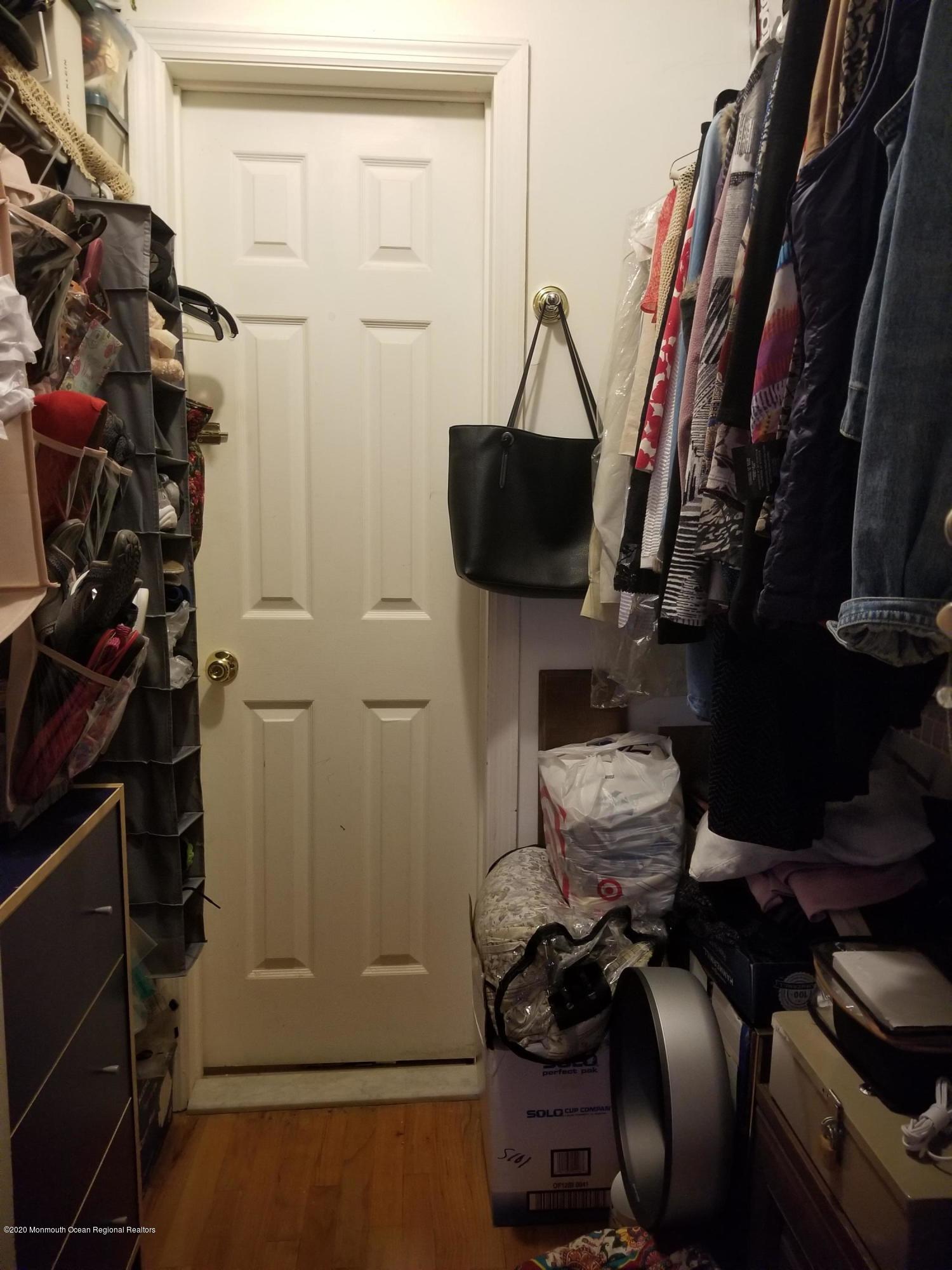 10 Gull Way Keyport, NJ 07735 - Photo 17 of 40 Walk-in Closet