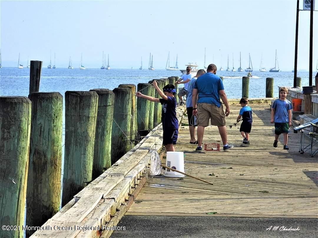 10 Gull Way Keyport, NJ 07735 - Photo 6 of 40 FB_IMG_1610503750451