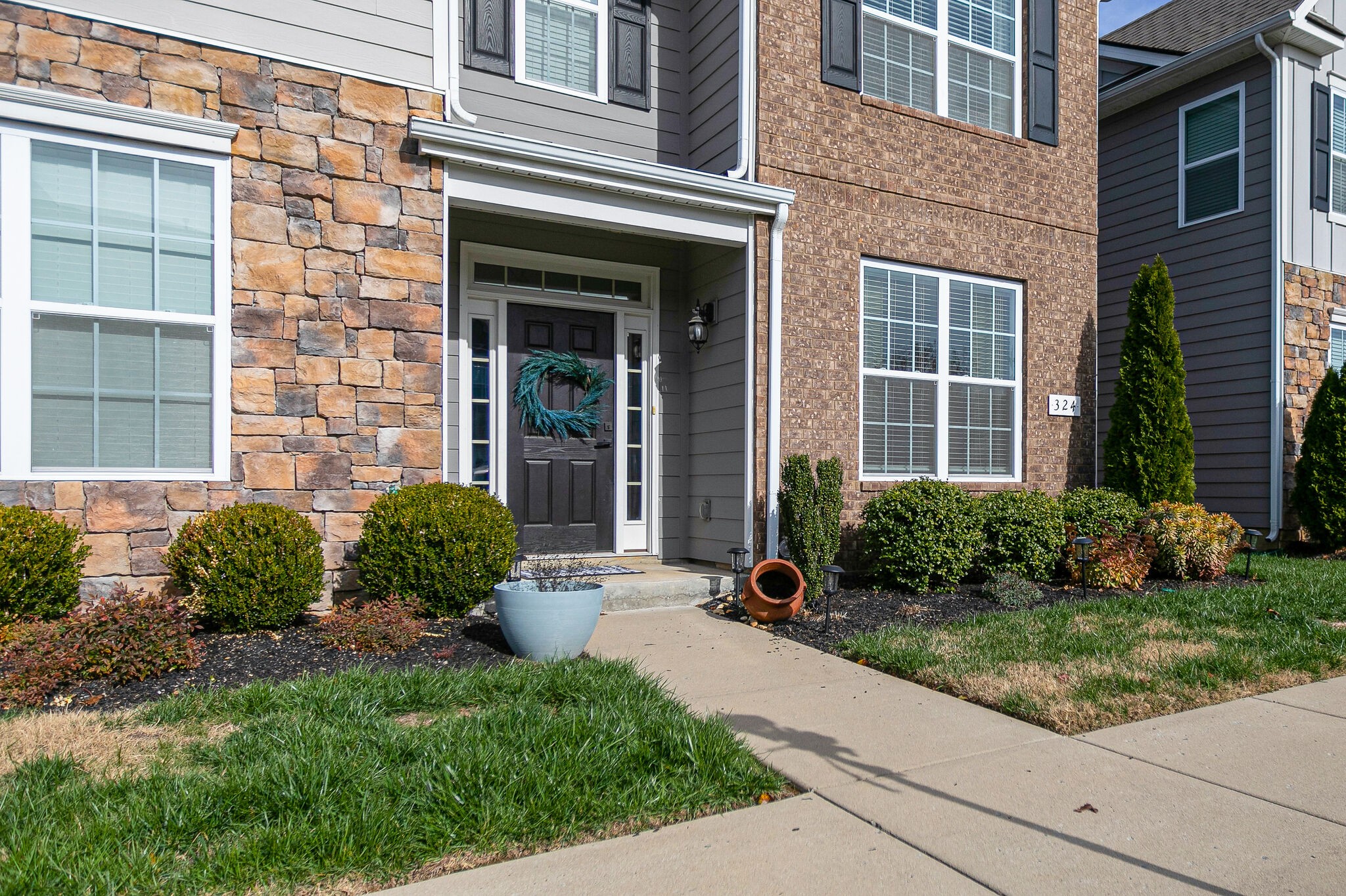 324 Manor Row Pleasant View, TN 37146 - Photo 4 of 26 Gallery Image 4