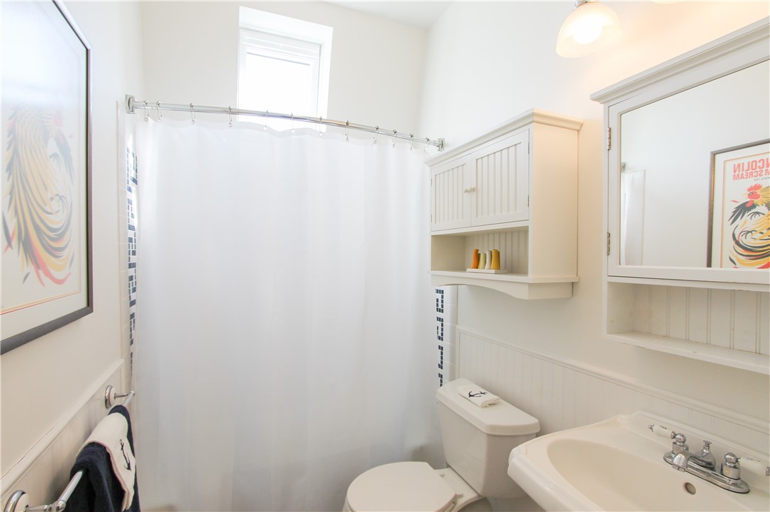 140 Spring Street, Unit 7 Newport, RI 02840 - Photo 28 of 40