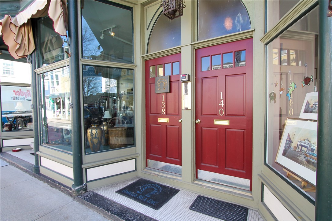 140 Spring Street, Unit 7 Newport, RI 02840 - Photo 3 of 40