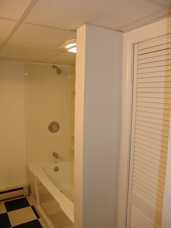 458 Massasoit Road Worcester, MA 01604 - Photo 20 of 25 Gallery Image 20
