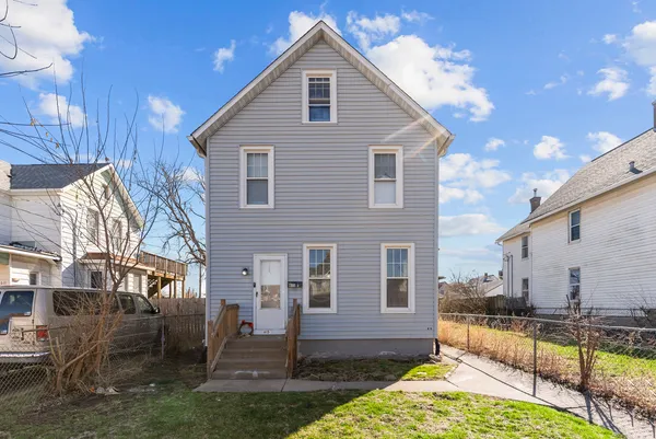 $150,000 | 615 44th Street, Rock Island, IL 61201