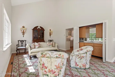 $2,995,000 | 1 Old Church Road, Unit 6, Greenwich, CT 06830