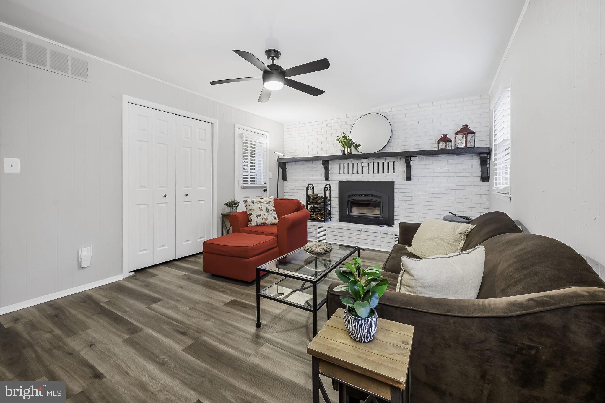 4221 Winterode Way Nottingham, MD 21236 - Photo 15 of 34 Family Room